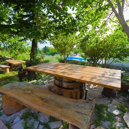 Tonci - Comfortable & Surrounded By Nature Casa vacanze *