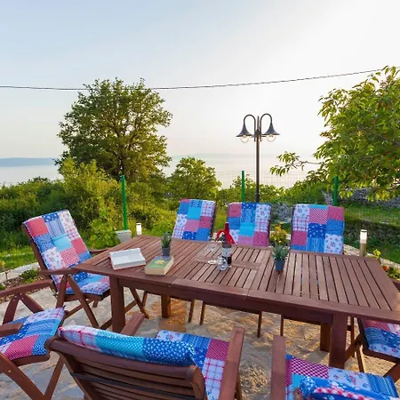 Casa vacanze Tonci - Comfortable & Surrounded By Nature